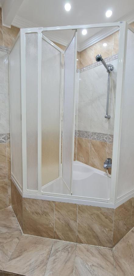 Comfy 3 Bedrooms Apartment in Cairo 96 Exterior foto